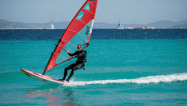 Comment progresser en windsurf adulte à hyères ?